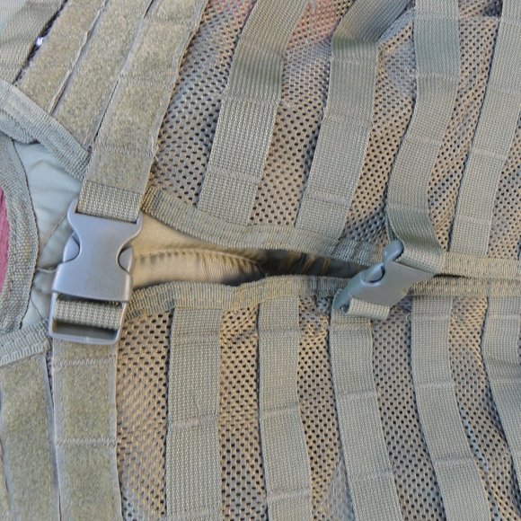 Military Tactical Vest, Molle plate inclosure~NWT~adjustable size~multi … - Picture 6 of 6
